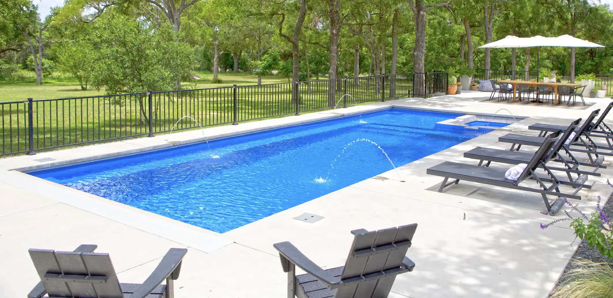 Key Features of the Intrigue backyard fiberglass pool